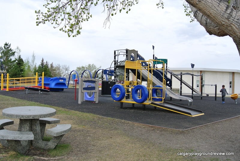 12 Mile Coulee School Fitness Park Playground 