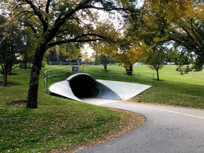 Confederation park tunnel