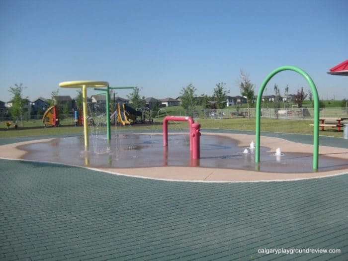 Valleyview Park Spray Park and Playgrounds