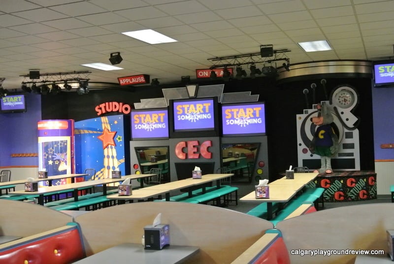 Chuck E. CheeseCalgary