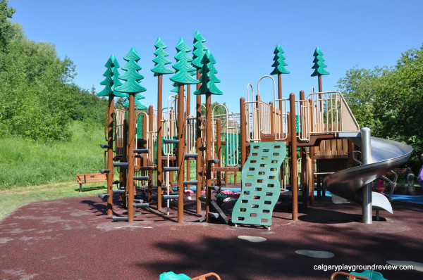 Cliff Bungalow Playground