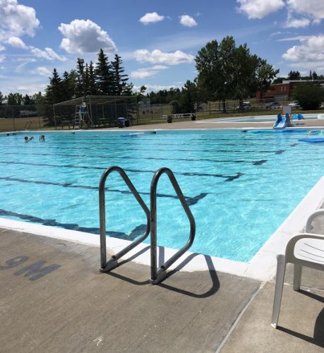 Calgary's Outdoor Pools - calgaryplaygroundreview.com