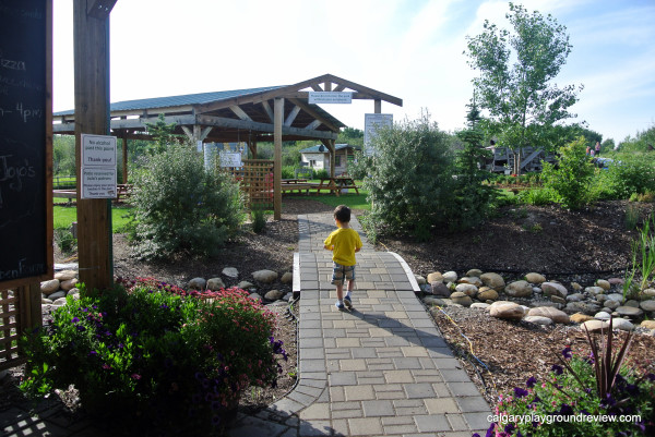 Pathway into the Sunshine Adventure Park