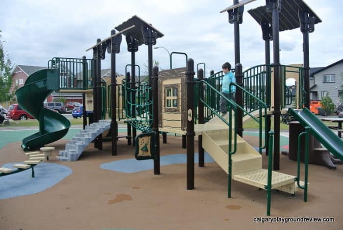 New Brighton Tree House Playground - Calgary, AB