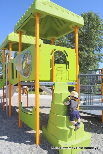 Walden Playground - calgaryplaygroundreview.com