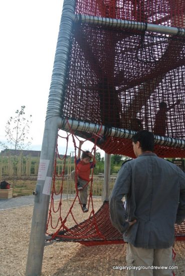 Telus Spark - Calgary Science Centre - Brainasium - calgaryplaygroundreview.com