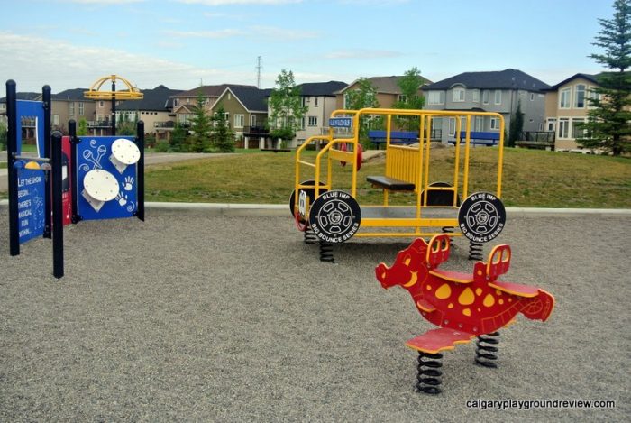 Tuscany Estates Playground - Calgary, AB - calgaryplaygroundreview.com