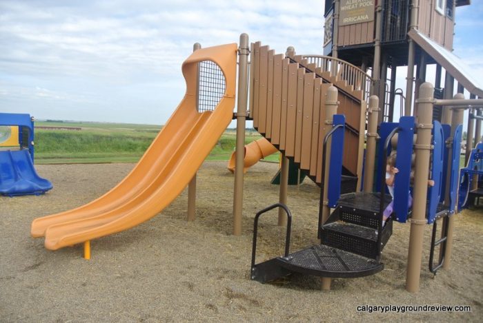 Irricana Grain Elevator Playground - calgaryplaygroundreview.com