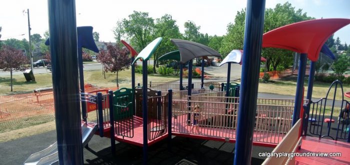 Forest Lawn Ramp Playground - calgaryplaygroundreview.com