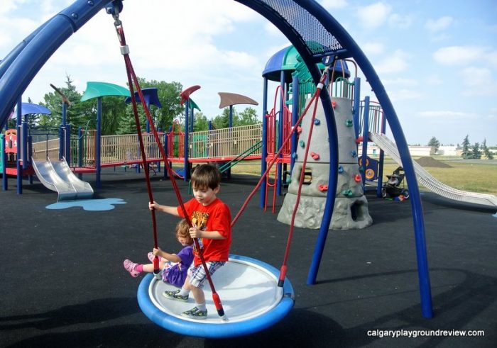 Forest Lawn Ramp Playground - calgaryplaygroundreview.com