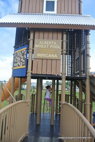 Irricana Grain Elevator Playground - calgaryplaygroundreview.com