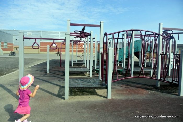 St. Jerome School Playground - calgaryplaygroundreview.com