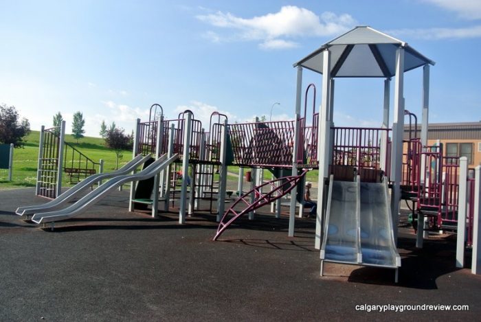 St. Jerome School Playground - calgaryplaygroundreview.com