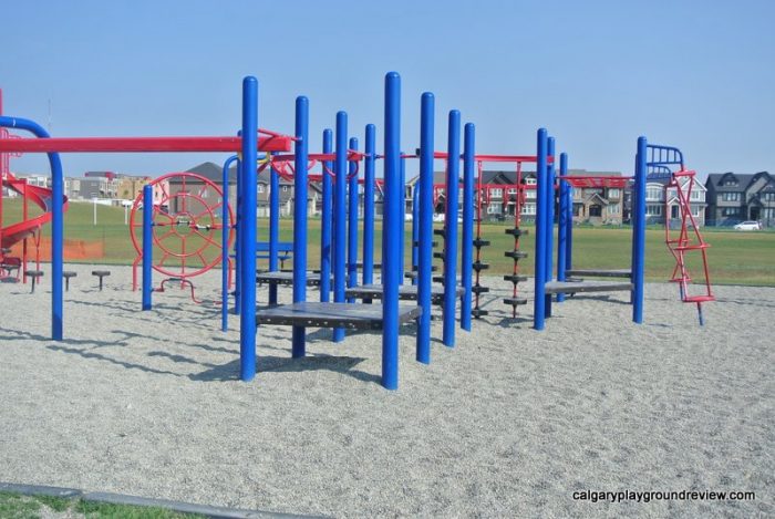 Joan of Arc School Playground - calgaryplaygroundreview.com