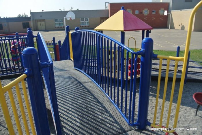 Joan of Arc School Playground - calgaryplaygroundreview.com