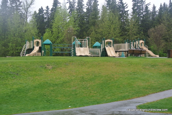 Rotary Picnic Park - Red Deer - calgaryplaygroundreview.com