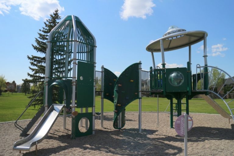 Ridgewood Park Playground Lethbridge