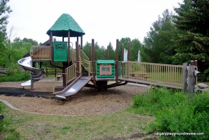 Rundle Park Playground - Awesome Edmonton Playgrounds - North of the River 