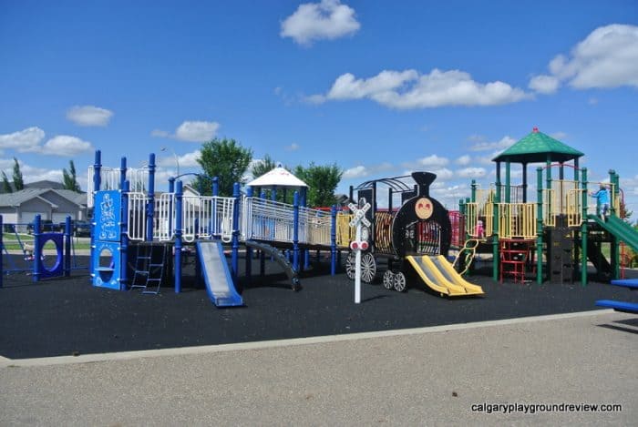 Medicine Hat Playgrounds, Parks and Spray Parks - Saamis Rotary Playground - Medicine Hat Playground