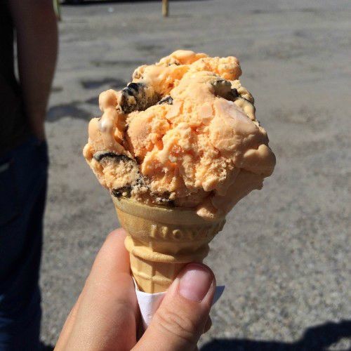 Lic's Leavitt's Ice Cream - In Search of Calgary's Best Ice Cream