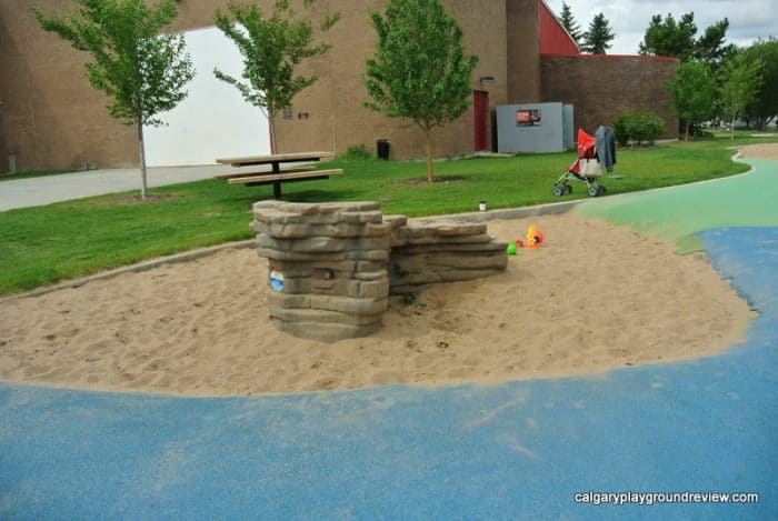 Broadmoor Park Playground - Sherwood Park