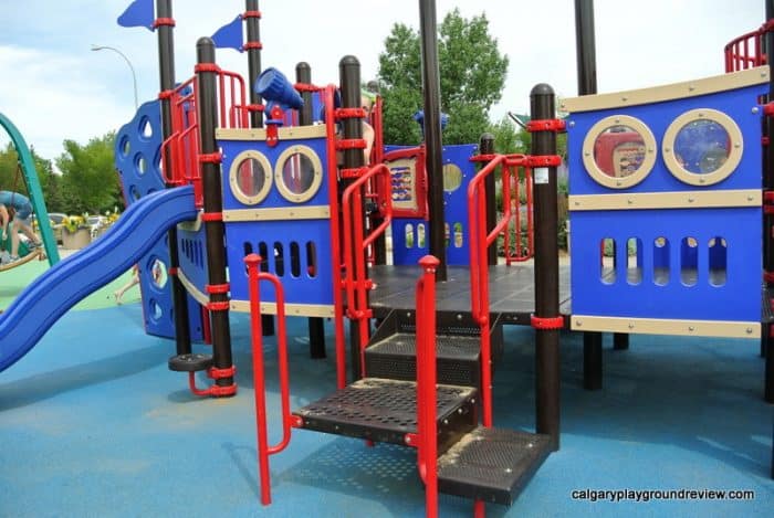 Broadmoor Park Playground - Sherwood Park