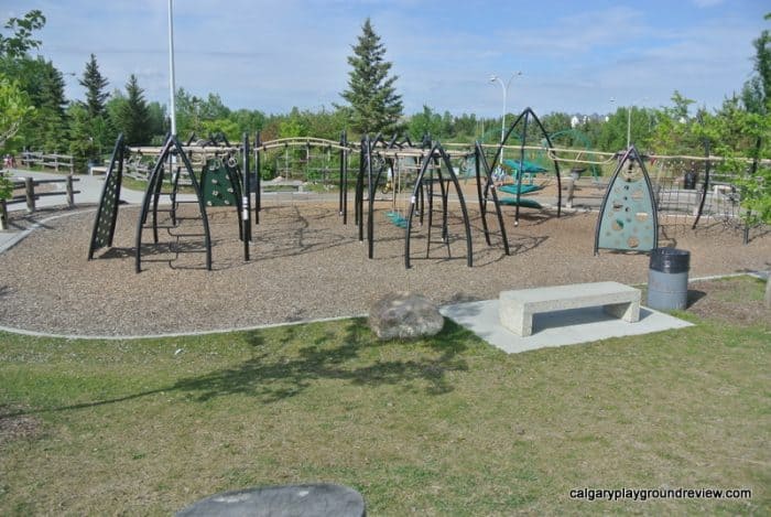 Jackie Parker Park Playground - Edmonton - calgaryplaygroundreview.com