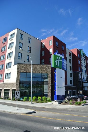 Calgary Staycation - Holiday Inn Express University