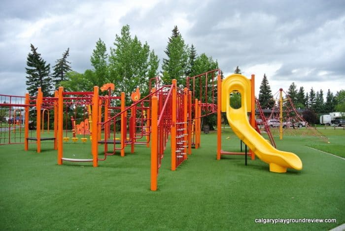 Avondale Park Playground Grande Prairie