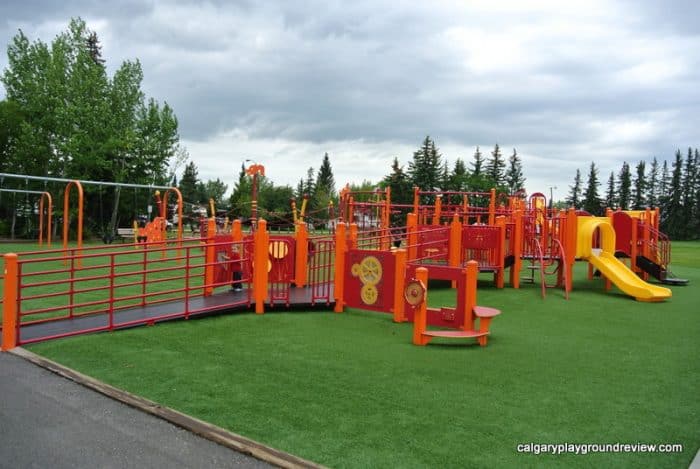 Avondale Park Playground Grande Prairie
