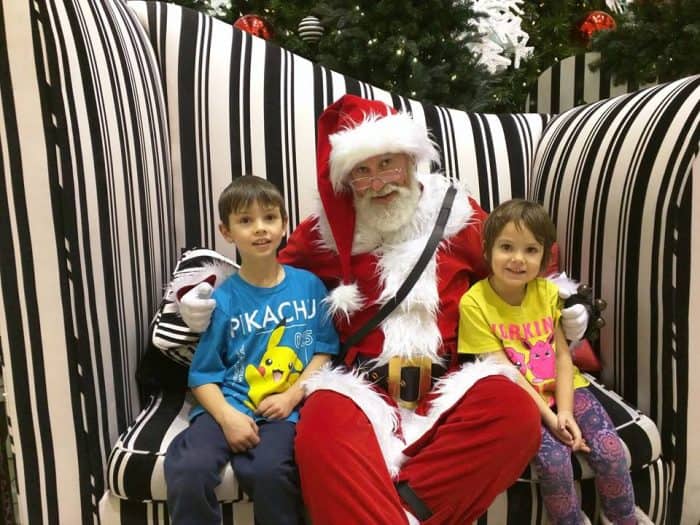 Sunridge - Photos with Santa at the Mall Calgary
