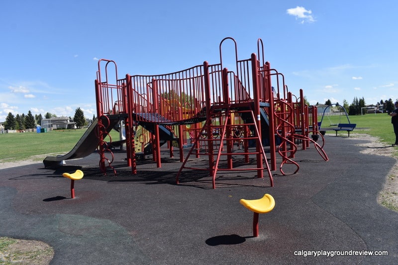 Fish Creek School Playground - calgaryplaygroundreview.com