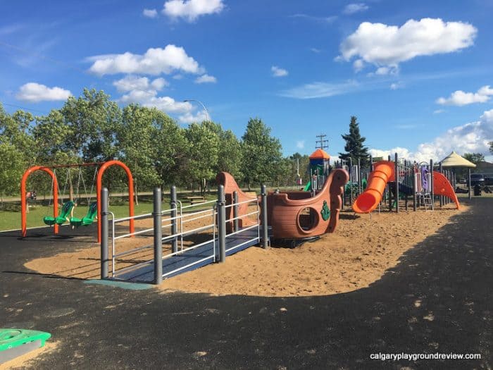 Edmonton Playgrounds - Blue Quill Park