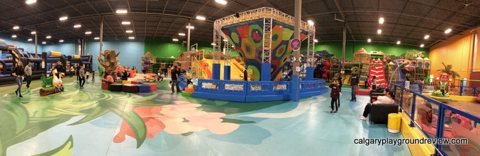 Panorama of the Big Box Indoor Playground