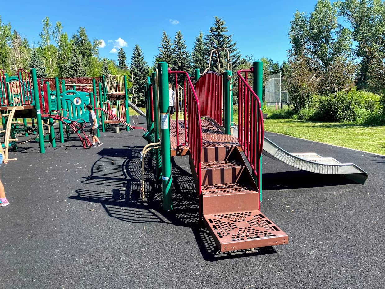 Elbow Park Community Association Playground