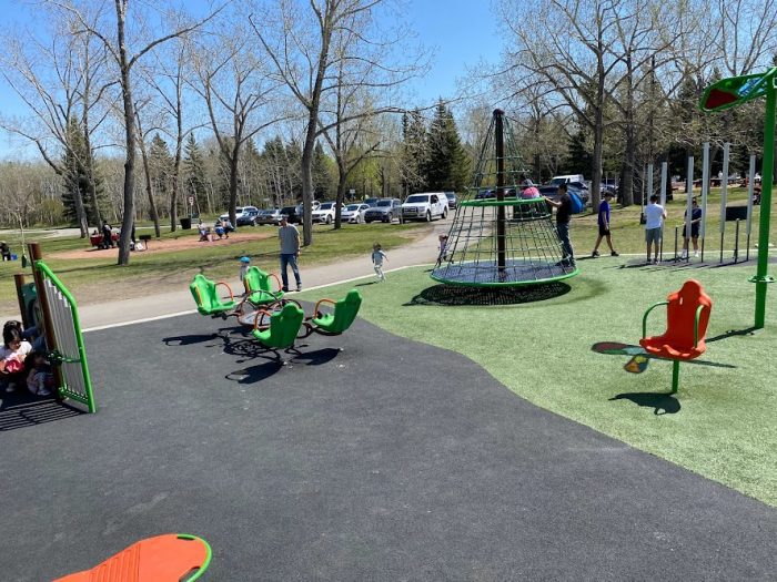 North Glenmore Park Inclusive Playground - calgaryplaygroundreview.com