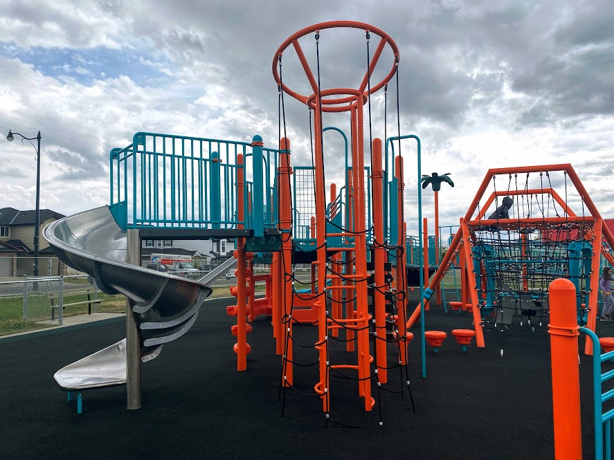 Ted Harrison School Inclusive Playground - calgaryplaygroundreview.com